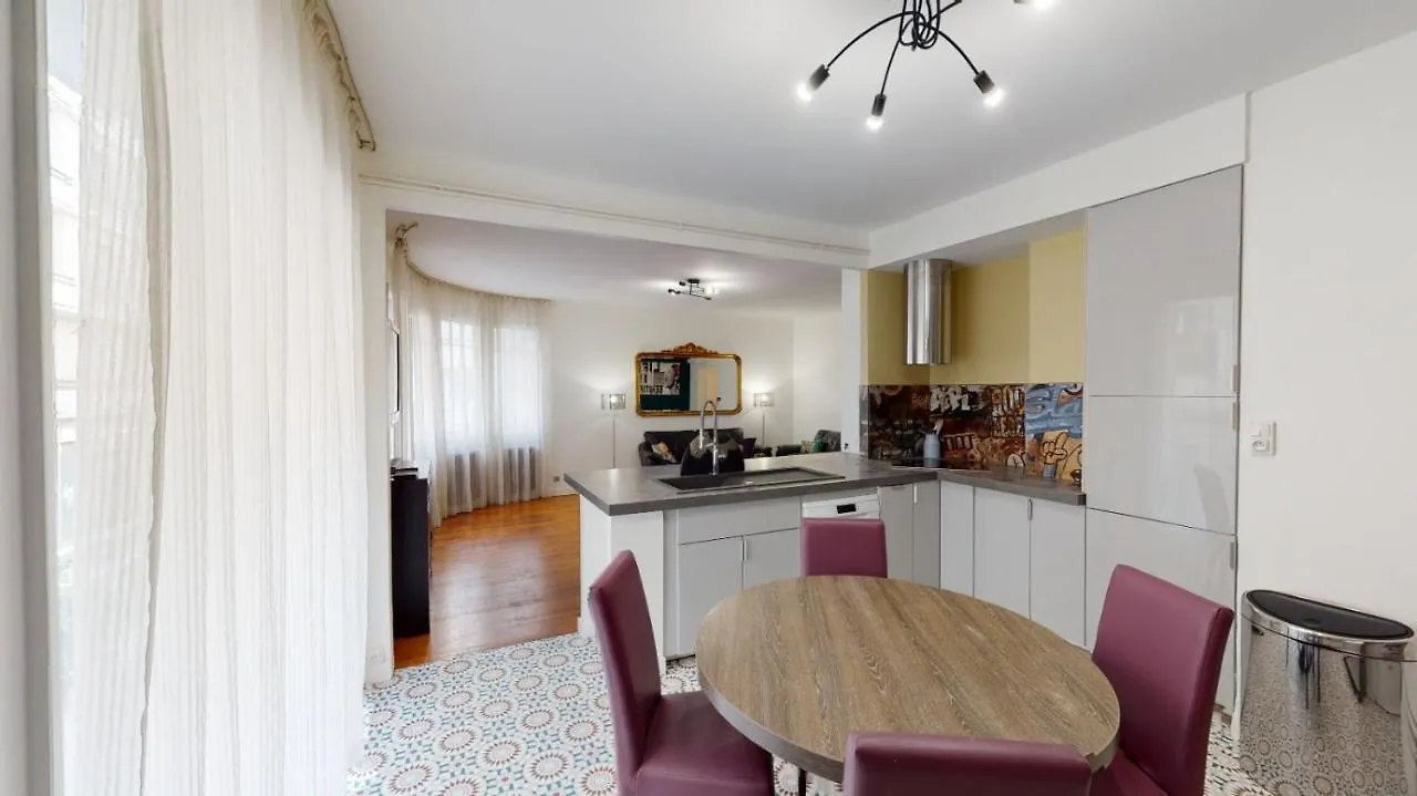 Grand Logement Quartier Championnet 0*, Grenoble Franciaország